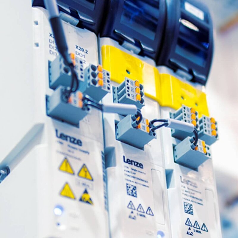 przemienniki częstotliwości