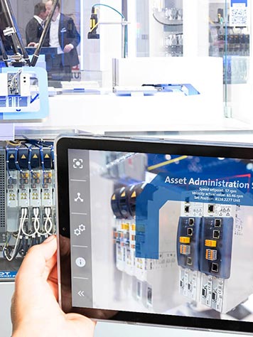 Servoumrichter i950 - Informationszentrale für IIoT