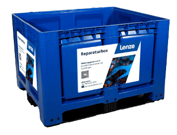Lenze Reparaturbox als robuster blauer Transportbeh&auml;lter f&uuml;r die geb&uuml;ndelte Einsendung von Antriebskomponenten zur Reparatur.